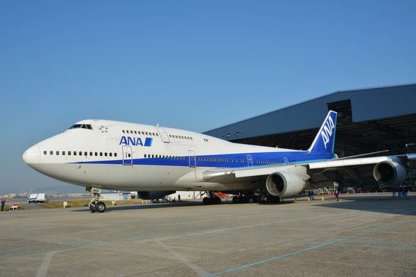 ANA（ボーイング747-400型機）