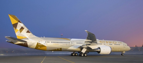 adec56d5-s.jpg