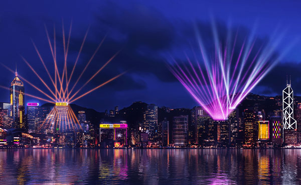 香港の「シンフォニー・オブ・ライツ」、12月に刷新 初日はライブ配信