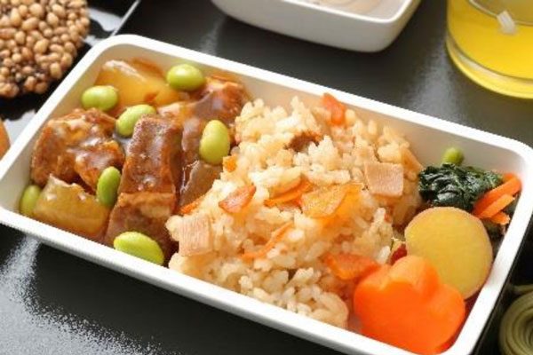 シンガポール航空、「日本のご家庭の味」機内食第4弾