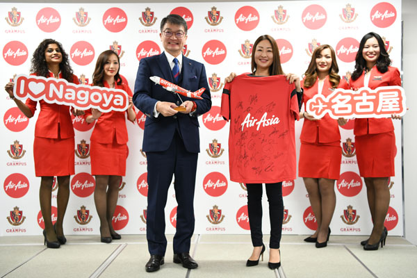 エアアジア ジャパン 名古屋グランパスとパートナー契約 年間3 000万円超 Traicy トライシー