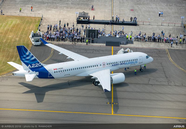 エアバスA220-300型機