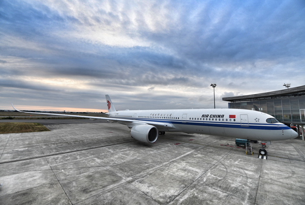 中国国際航空（エアバスA350-900型機）