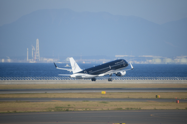 スターフライヤー（エアバスA320型機）