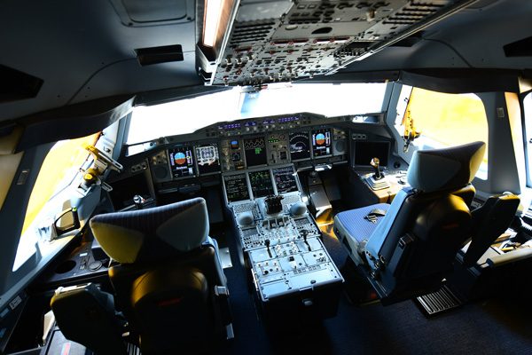フォトレポート Anaが導入するエアバスa380型機 Flying Honu コックピット 機内設備 写真15枚 Traicy トライシー