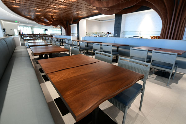 ANA Upgrades Lounge Reception System for International Flights