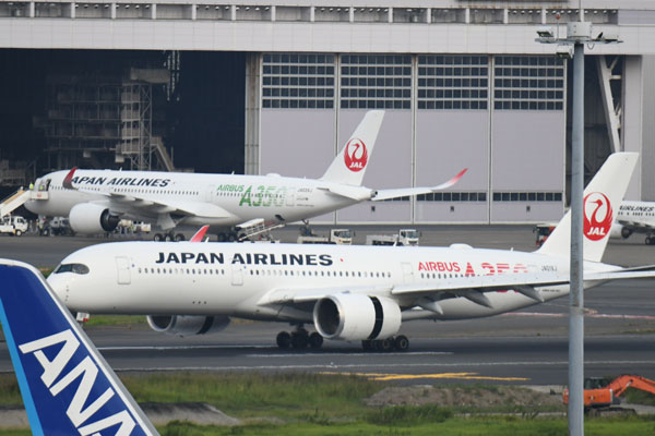 JAL（エアバスA350-900型機、1号機と3号機）