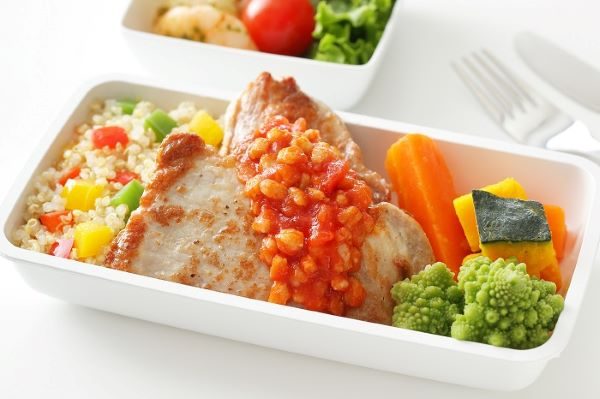 SQ in-flight meal