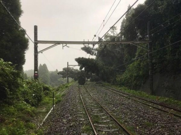 線 遅延 内房