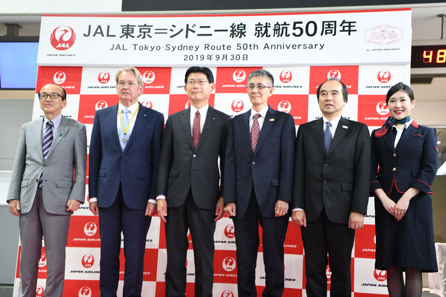 JAL、東京〜シドニー50周年