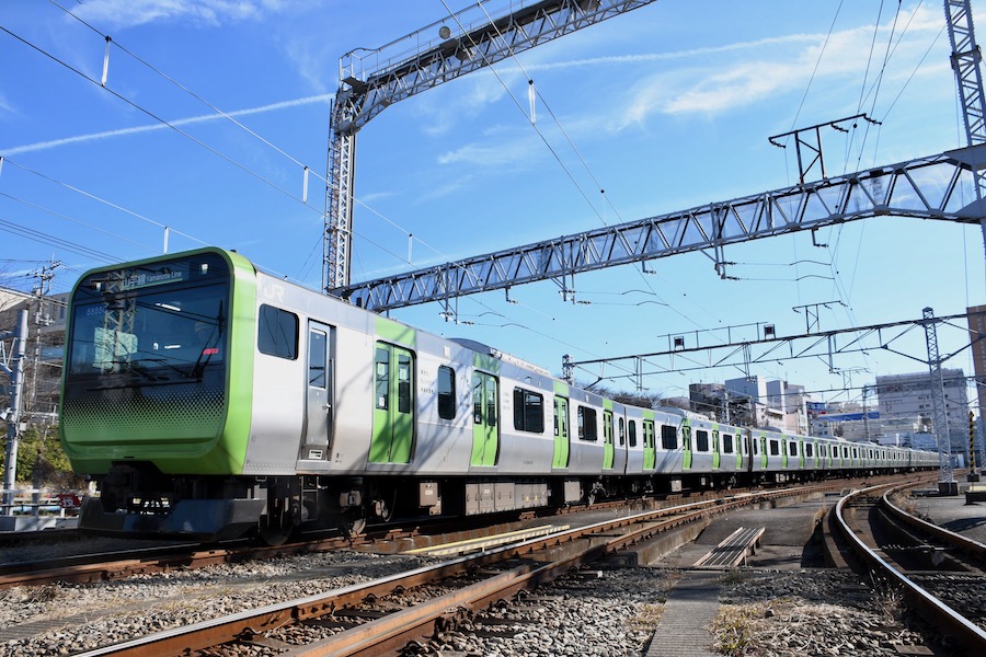 乗客のツイートが車内モニターに ちょっとだけ未来の山手線 3日から運行 Traicy トライシー