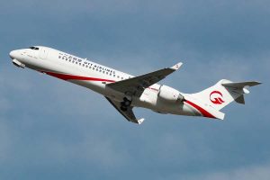 一二三航空（OTTエアラインズ、ARJ21-700型機）