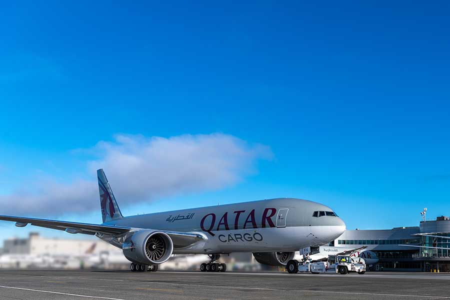 カタール航空（ボーイング777F）