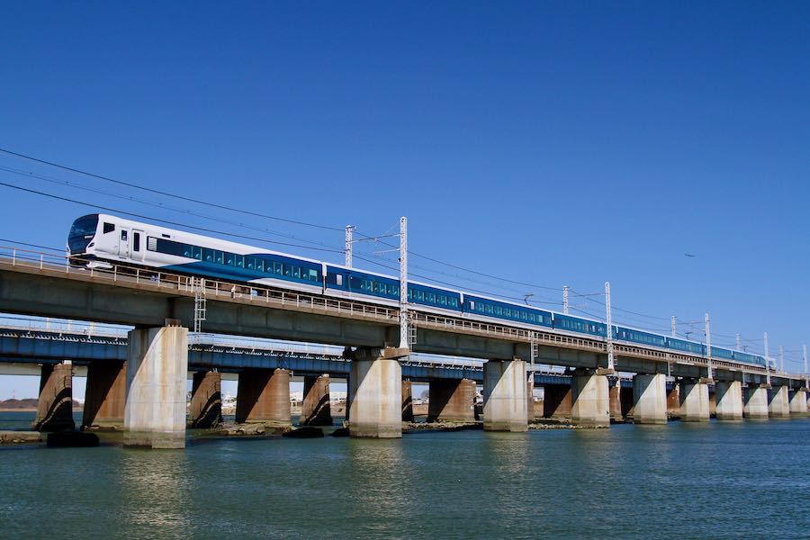 JR東日本 E257系 踊り子 湘南