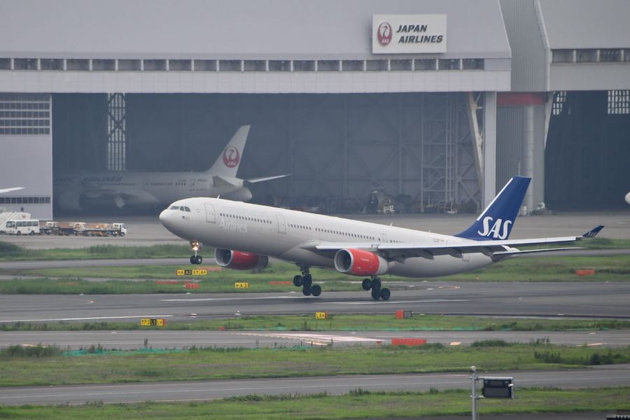 スカンジナビア 航空 の 本社 は どこに あ