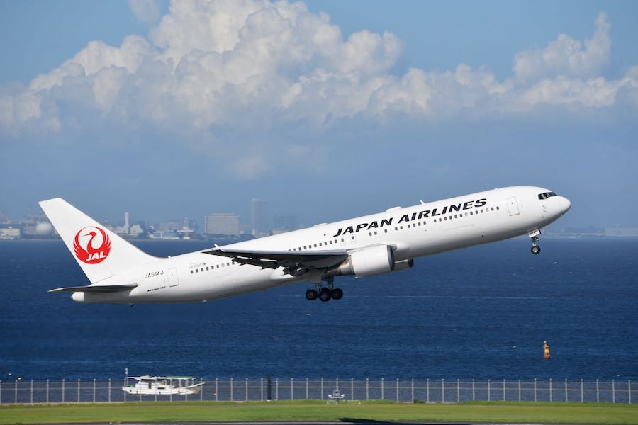 JAL JA614J