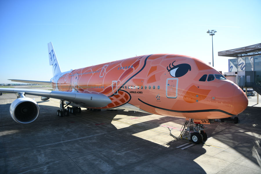 トゥールーズで引き渡される最後のエアバスA380型機、日本へ向けて出発 