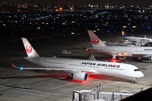 JAL JA10XJ A350-900