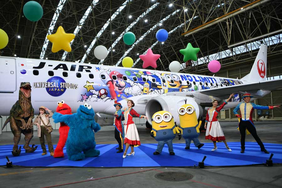 JAL×ユニバーサル・スタジオ・ジャパン ジェット」をお披露目 ミニオン