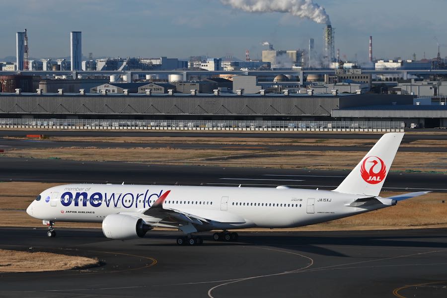 JAL JA15XJ A350