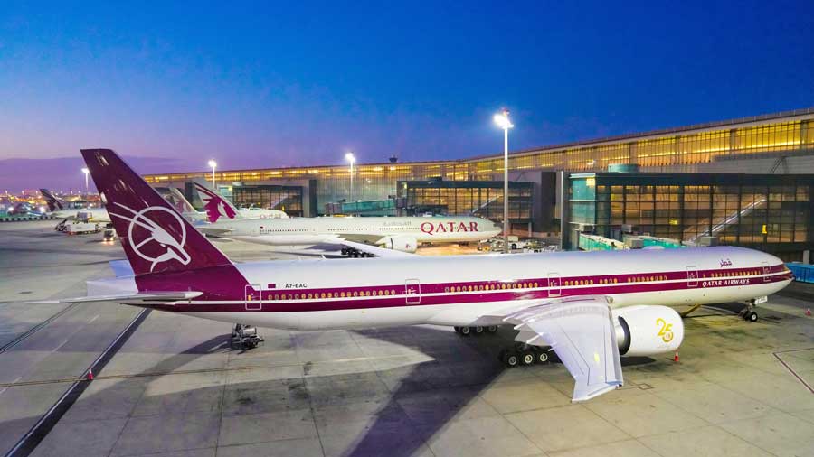 カタール航空、25周年で復刻塗装機 - TRAICY（トライシー）
