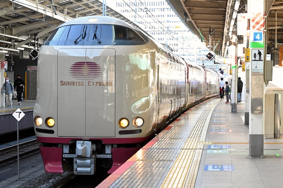 Sunrise Izumo Sleeper Train Adds Extra Round Trips For Golden Week 