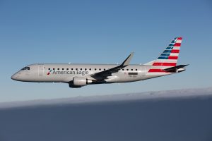 アメリカン航空（エンブラエル175型機）