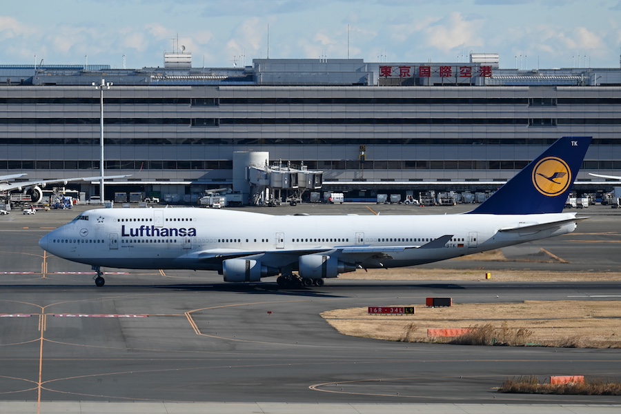 Lufthansa Boeing 747-400 at airport