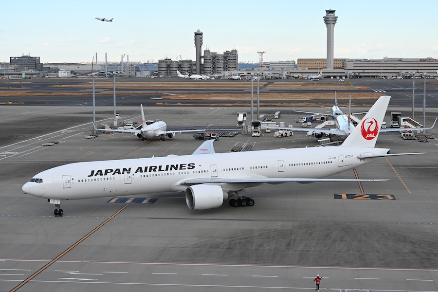 Japan Airlines JAL/JL Boeing 777-300ER JA731J
