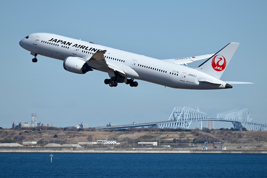 Japan Airlines JAL/JL Boeing 787-9 JA863J