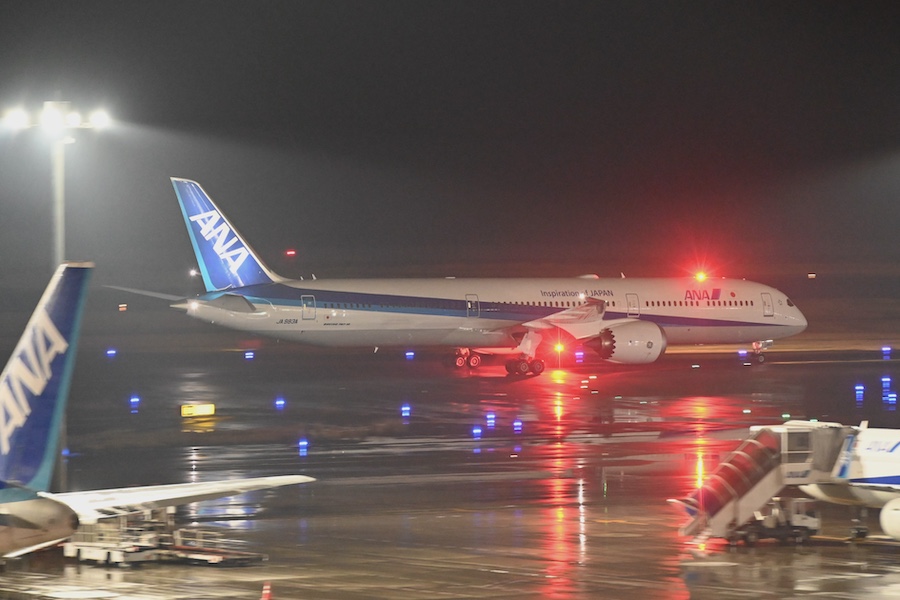 ANAの国内線用787-10型機、2号機が羽田到着 初号機から中3日で