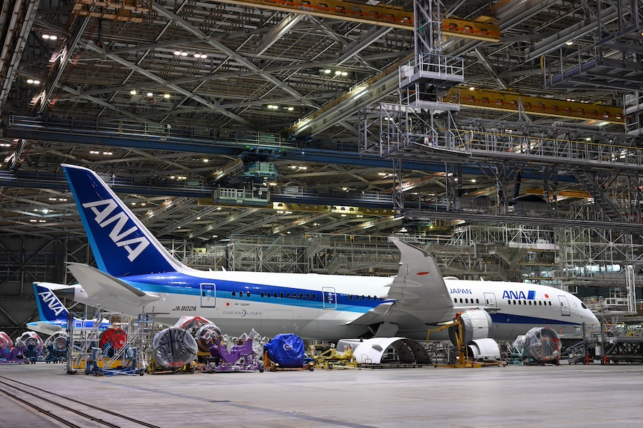 ANA ボーイング787-8 JA802A