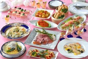 横浜桜木町ワシントンホテル　ランチビュッフェ　苺と抹茶