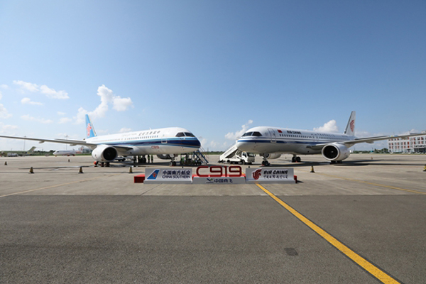 COMAC Delivers First C919 Aircraft to Air China and China Southern Airlines