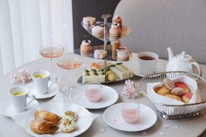 フォーシーズンズホテル丸の内 東京、桜 アフタヌーンティー