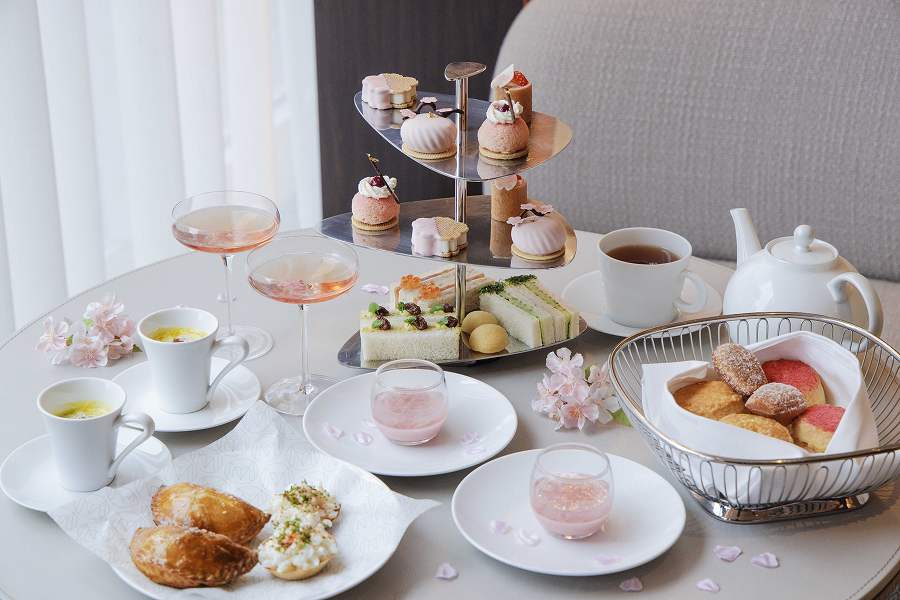Four Seasons Hotel Tokyo at Marunouchi Offers ‘Sakura Afternoon Tea’