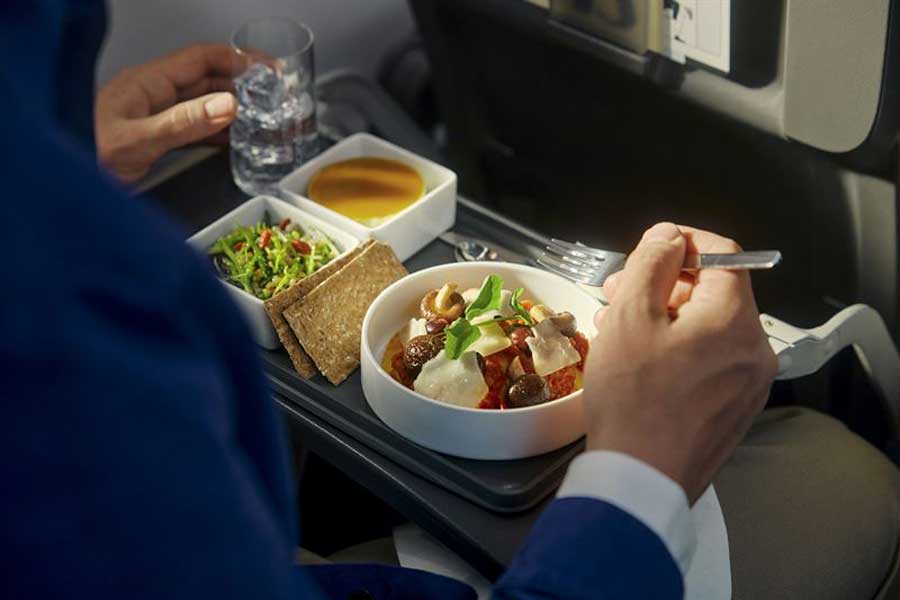 Scandinavian Airlines Introducing Business Class on European Routes from October