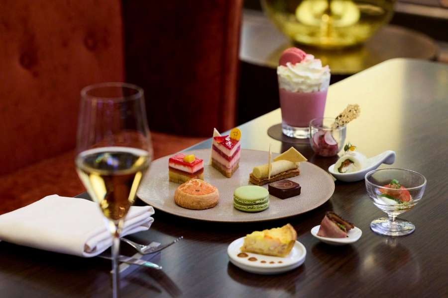 Hyatt Regency Tokyo Offers Collaboration Afternoon Tea with Pierre Hermé Paris
