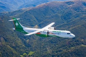 ユニー航空（ATR72-600型機）