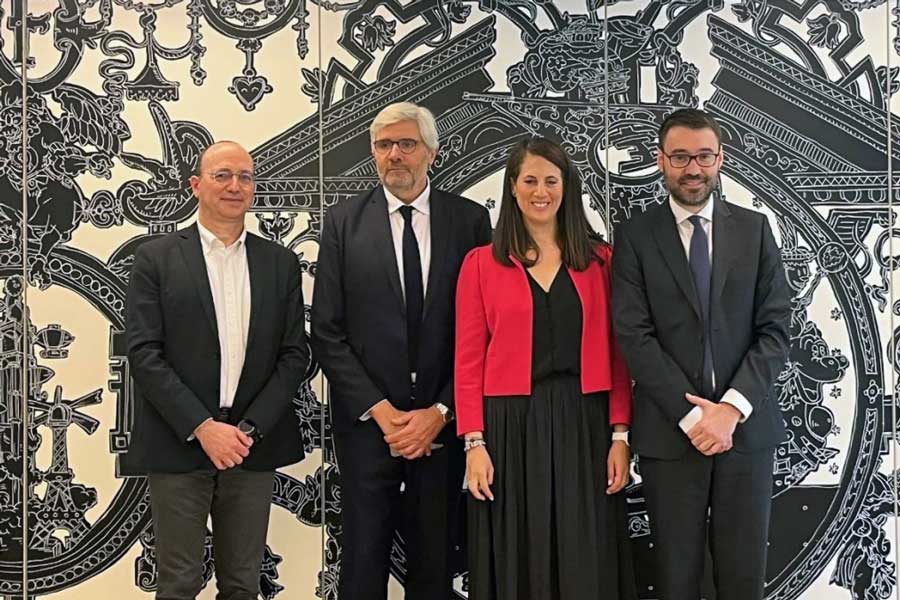 French Tourism Development Agency Holds Press Conference with Paris Île-de-France Regional Delegation