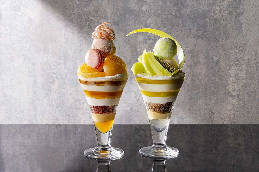 Summer Limited Peach and Melon Parfaits at Strings Hotel Tokyo InterContinental from July 1 Summer Limited Peach and Melon Parfaits at Strings Hotel Tokyo InterContinental from July 1