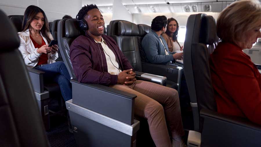 American Airlines Introduces Premium Economy on New York/JFK-Los Angeles Route American Airlines Introduces Premium Economy on New York/JFK-Los Angeles Route