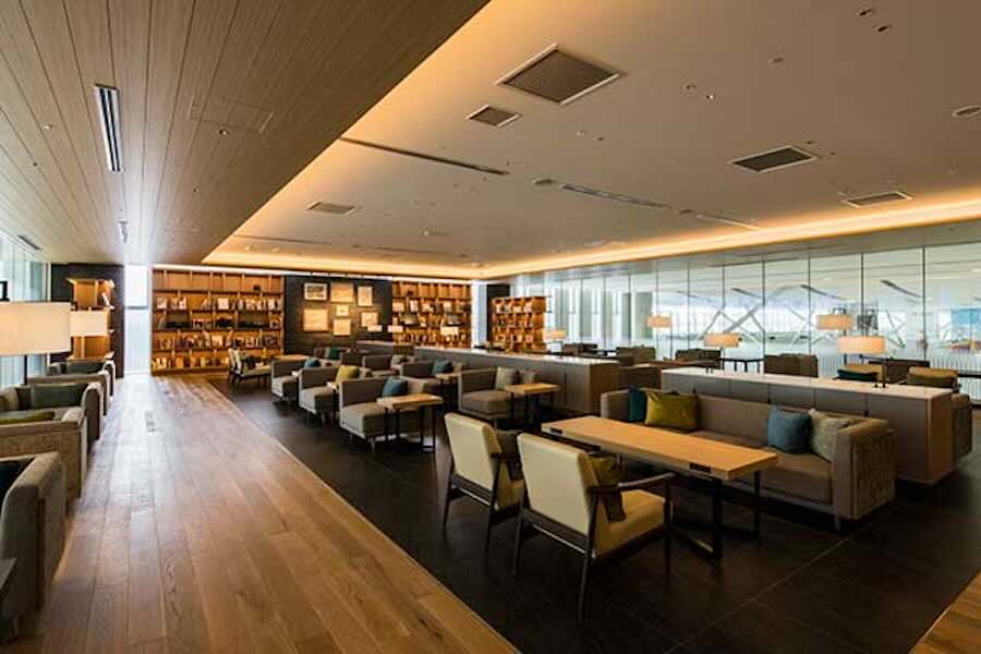 Cafe Sky Library at New Chitose Airport Now Supports Priority Pass