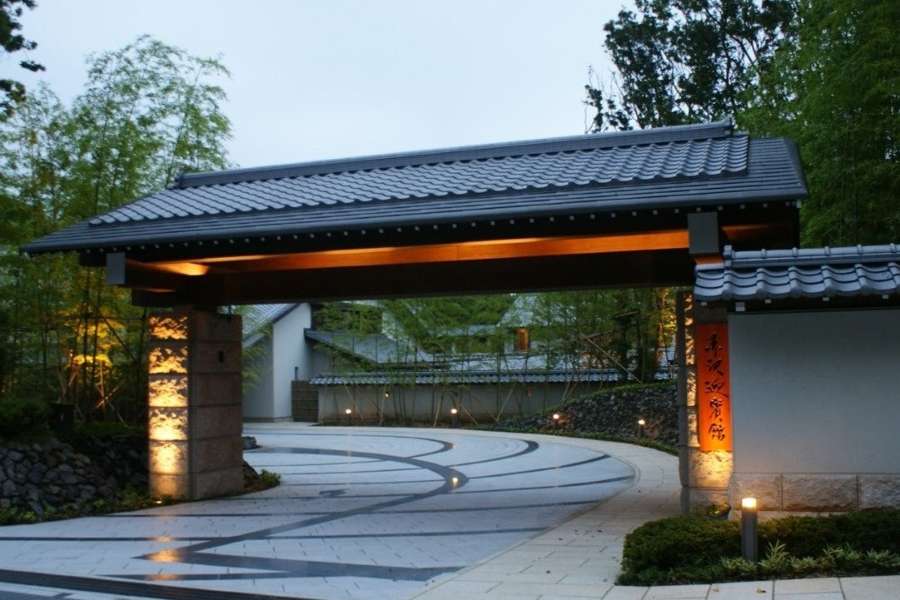 Akazawa Geihinkan in Izu, Japan Reopens After Renovation
