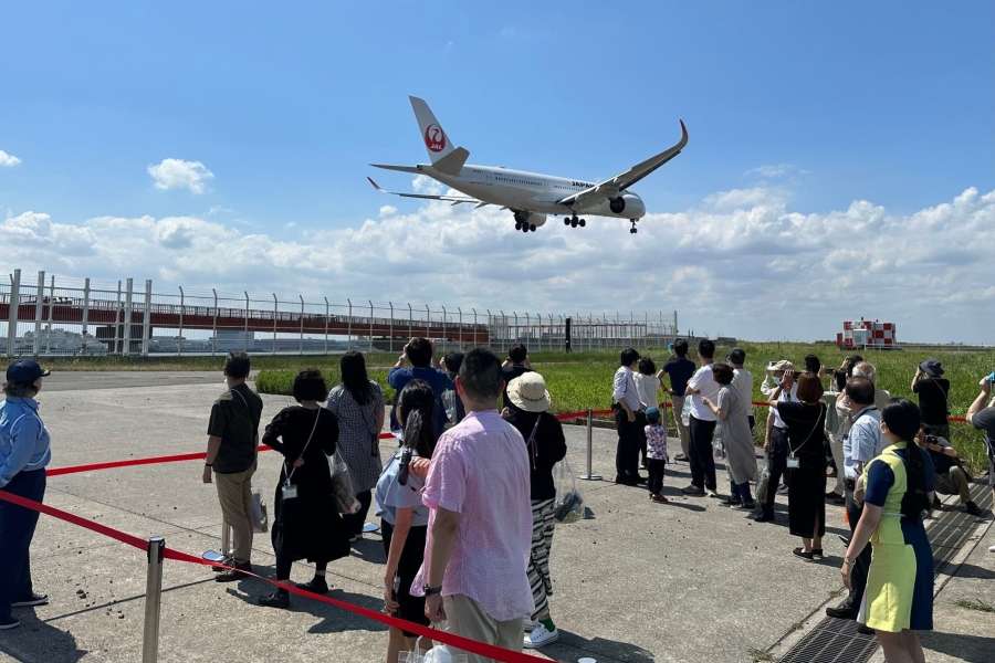 Hato Bus and JAL to Run Special Haneda Airport Best View Drive on Nov 3 & 24