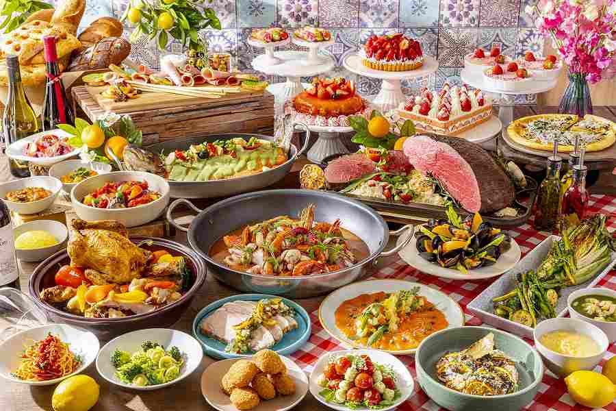 Hilton Nagoya Spring Lunch & Dinner Buffet Featuring Southern Italian Cuisine and Strawberry Sweets
