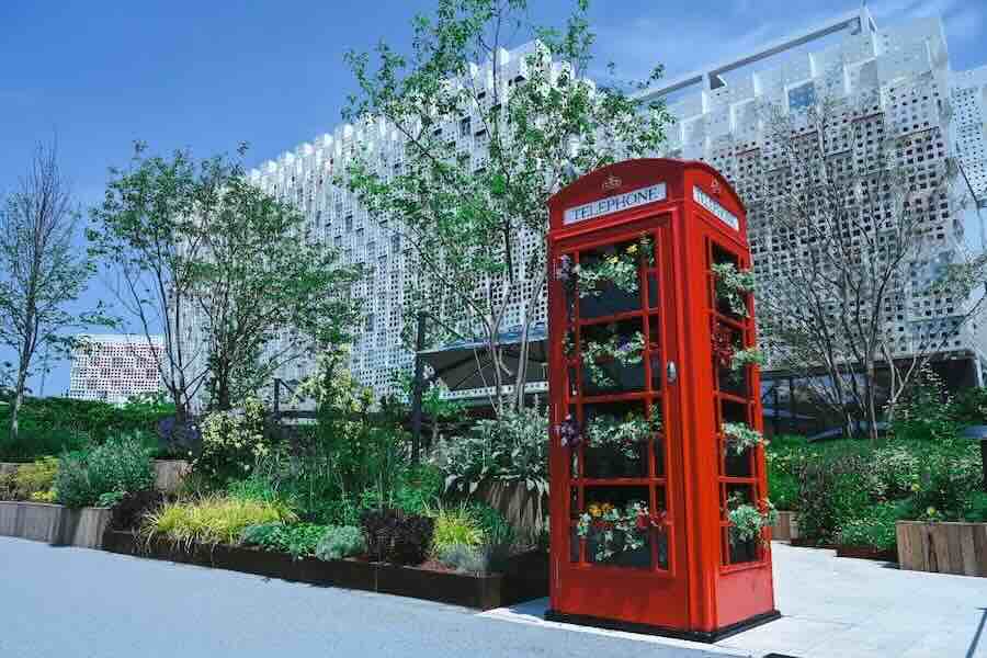 Historic Red Phone Box from Osaka–Kansai Expo’s UK Pavilion Installed at Kansai International Airport