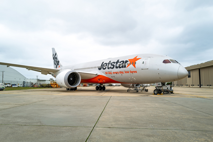 Jetstar Launches Operations with Refurbished Boeing 787-8 Jetstar Launches Operations with Refurbished Boeing 787-8