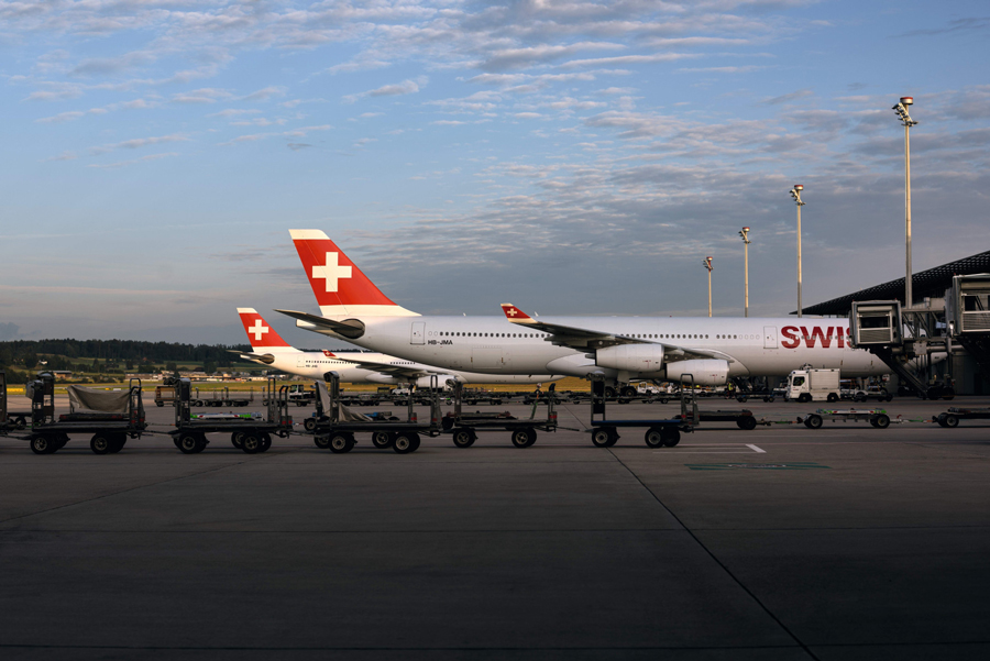 SWISS Distributes 230,000 Easter Bunny Chocolates During Easter Holiday Period