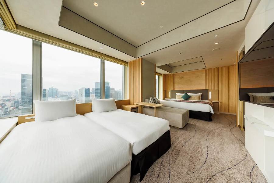 Hotel Metropolitan Marunouchi Opens New Premium Corner King Train-View Room